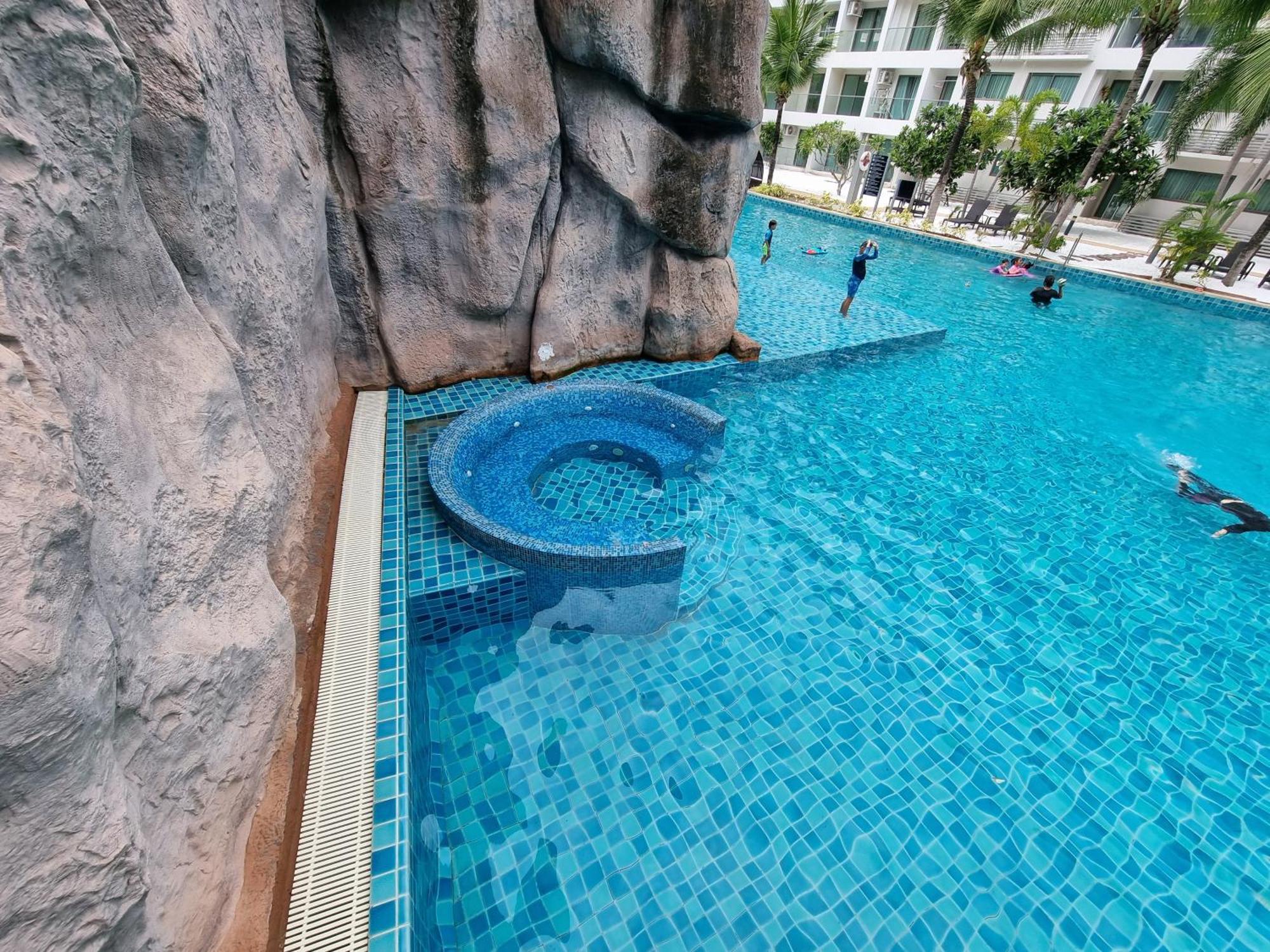 Laguna Beach Condo Resort 3 Maldives Pattaya Pool View ลากูน่า บีช คอนโด รีสอร์ต 3 พัทยา Jomtien Exterior foto
